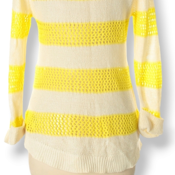 Y2K Roxy Pullover Sweater Size M Yellow Ivory Stripes Open Knit Scoop Neck Vtg - Picture 11 of 11